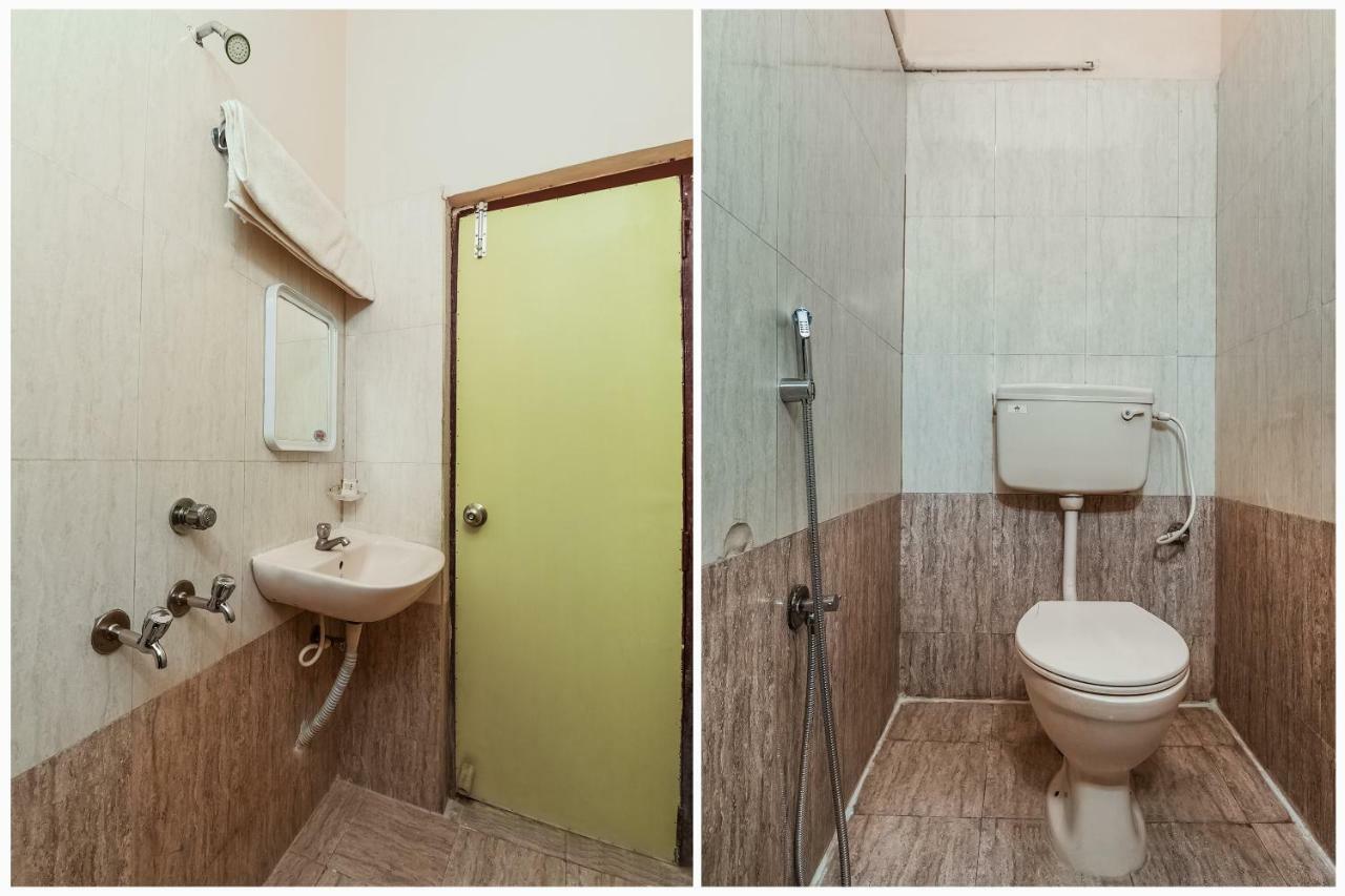 Oyo 28856 Manjeera Inn Visakhapatnam Esterno foto